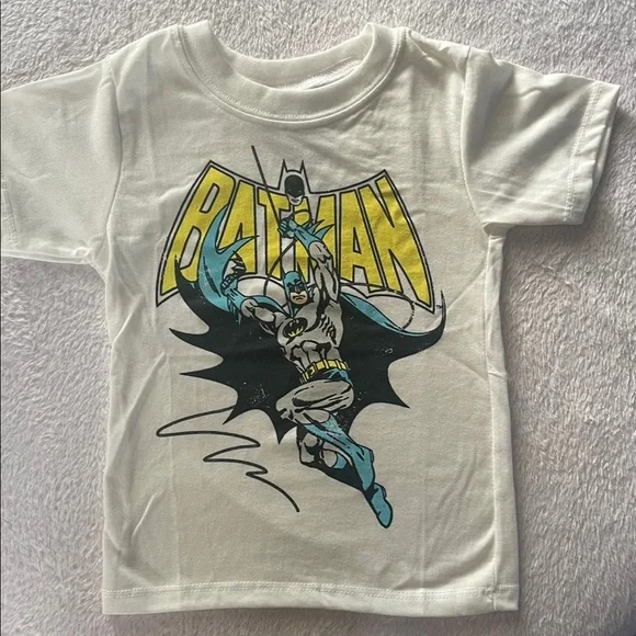 NEW Toddler Boys Set of 3 Batman Short Sleeve Graphic T-Shirts, 18M - Picture 2 of 4